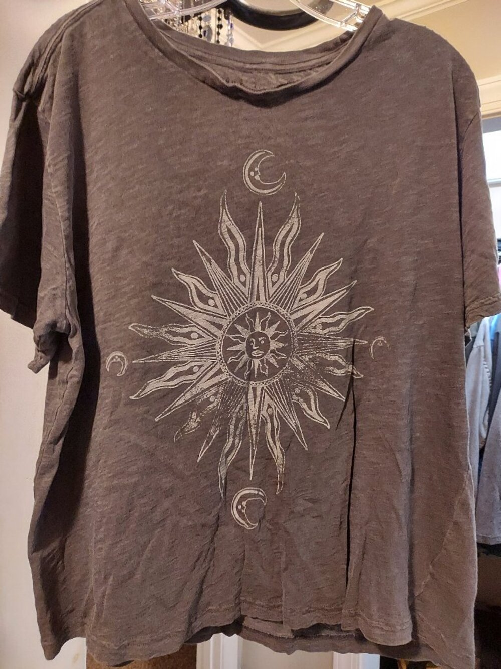 Lucky Brand Sun and Moon Graphic Tee L